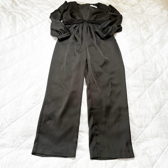 IEENA FOR MAC DUGGAL Evening Ruched Plunging Neck Jumpsuit Black 12 NWOT NEW - Picture 3 of 10